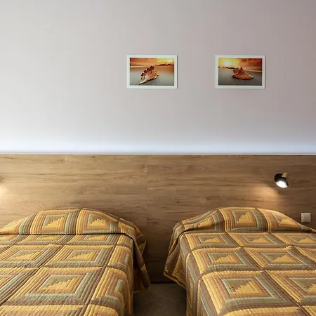 Ivana Palace - Free Parking 4*