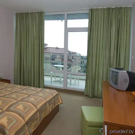 Hotel Ivana Palace - Free Parking 4*